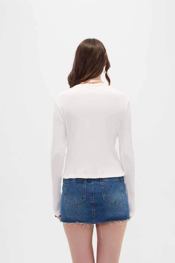 REMERA IRVETH MARFIL  / OFF WHITE image number null