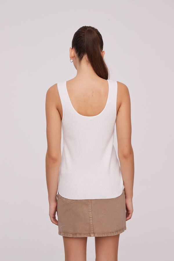 MUSCULOSA MENARA MARFIL  / OFF WHITE image number null