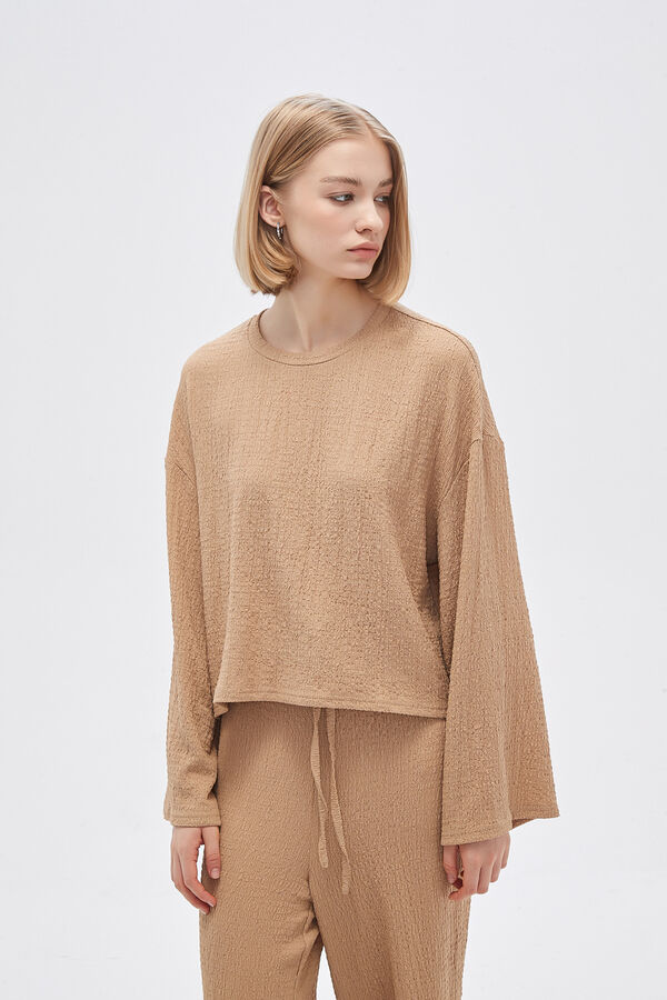 TOPS RELE BEIGE OSCURO image number null