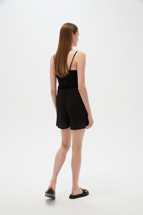 SHORT POLLERA CLOSIA 70809 NEGRO image number null