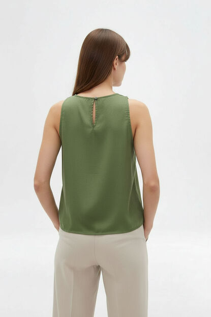 MUSCULOSA XILVEN 70809 VERDE OLIVA image number null
