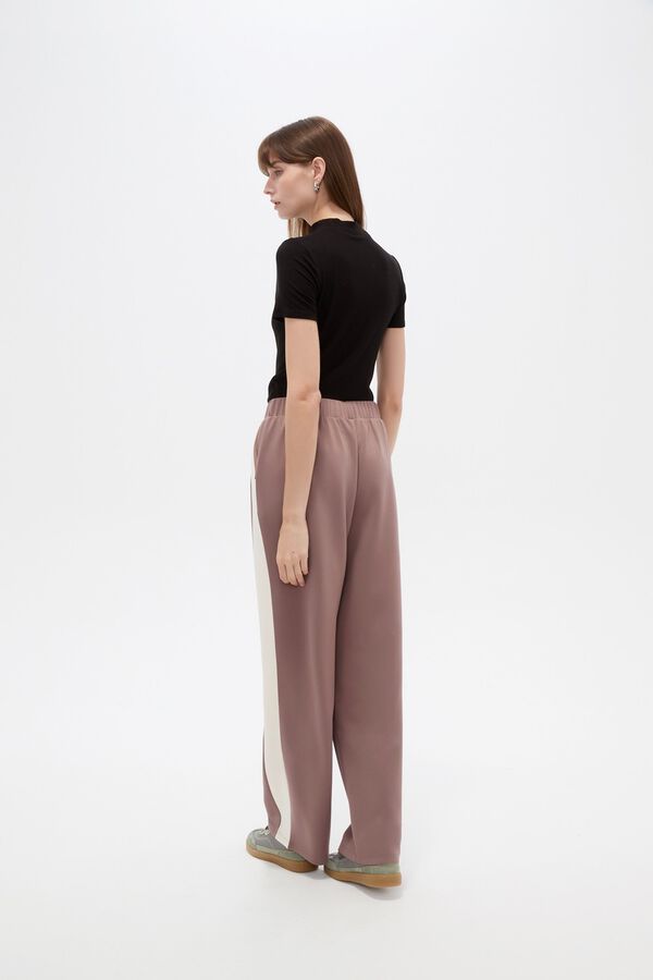 PANTALON DEPORTIVO RACHELLE 70607 GUSTO 1 image number null