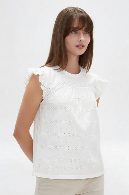 REMERA BARBE 70809 BLANCO image number null