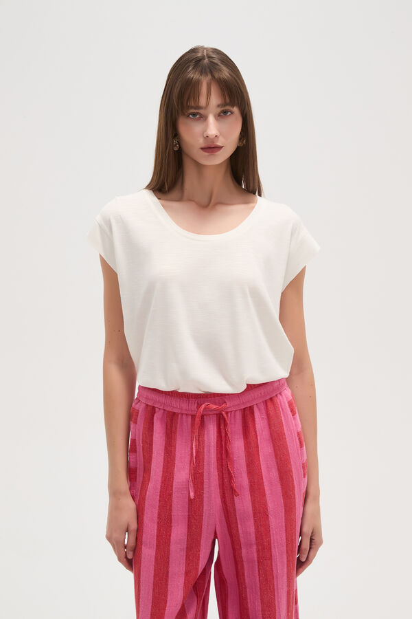 REMERA AILANA MARFIL  / OFF WHITE image number null