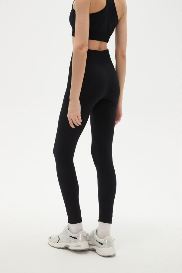 CALZA RUNNE 70809 NEGRO image number null