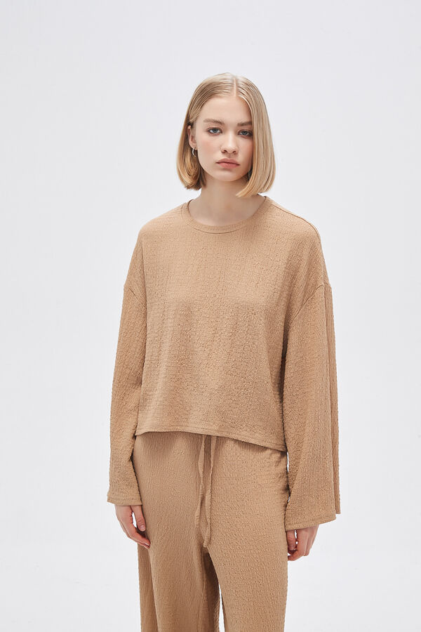 TOPS RELE BEIGE OSCURO