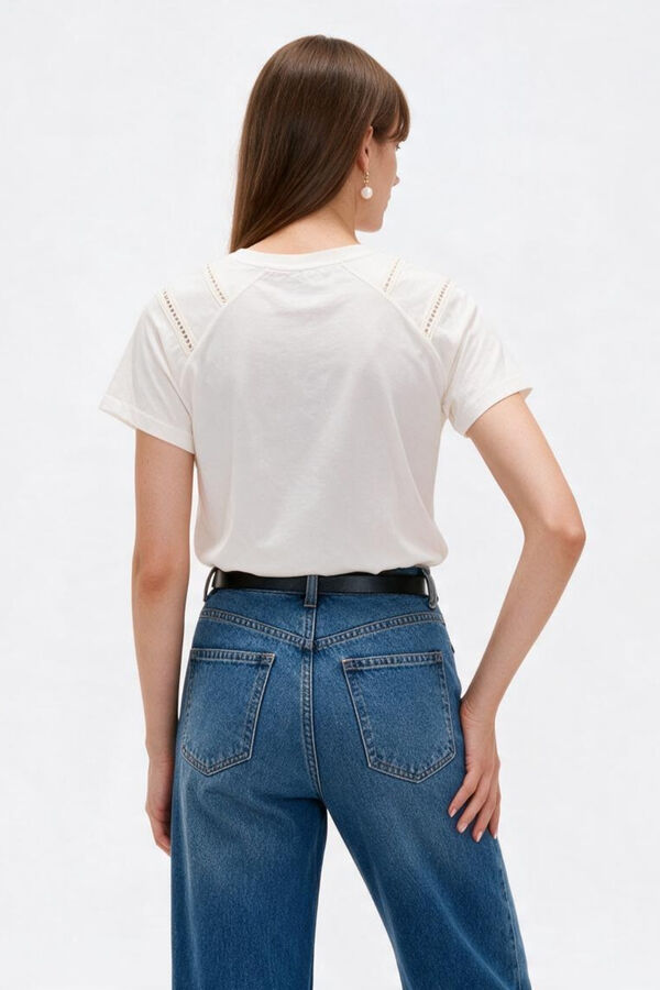 REMERA LUGOJ 70607 MARFIL  / OFF WHITE image number null