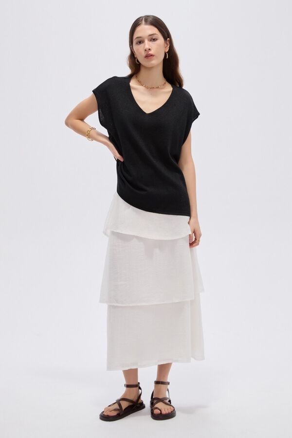 REMERA TIRALLE 70809 NEGRO image number null