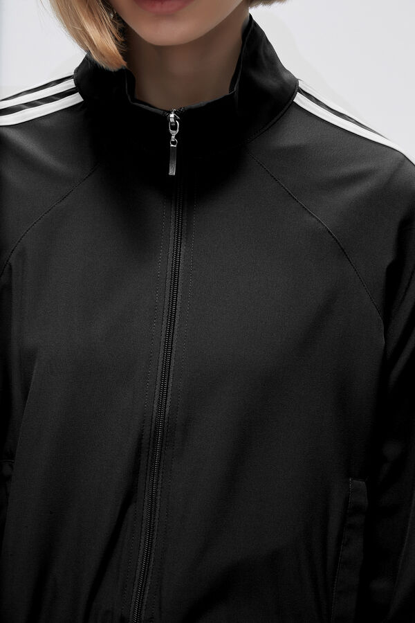 CAMPERA DEPORTIVA BITEX NEGRO image number null