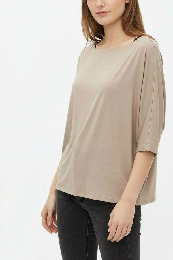 REMERA QUIMBO TAUPE CLARO image number null