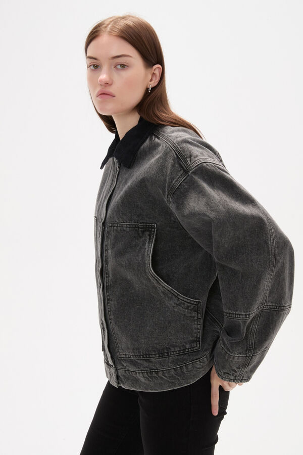 CAMPERA RALON GRIS OSCURO image number null