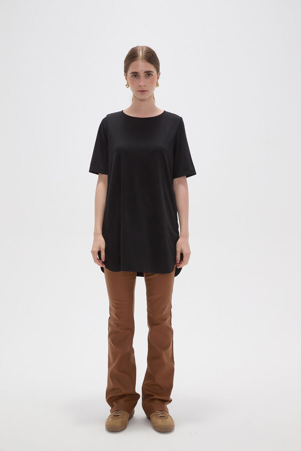 REMERA OLVYN NEGRO image number null