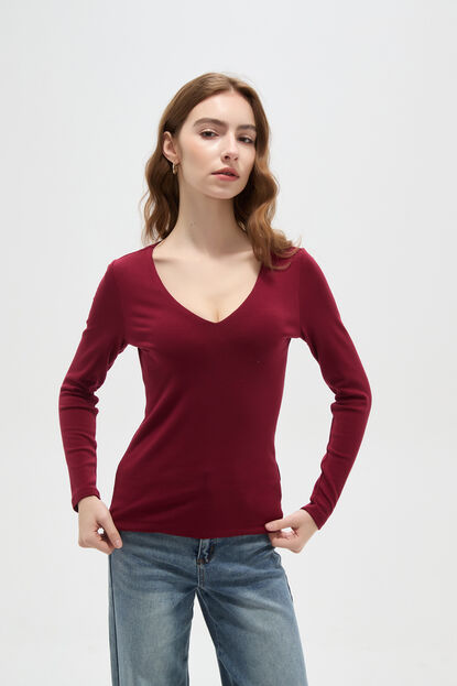 REMERA INHARA BORDEAUX image number null