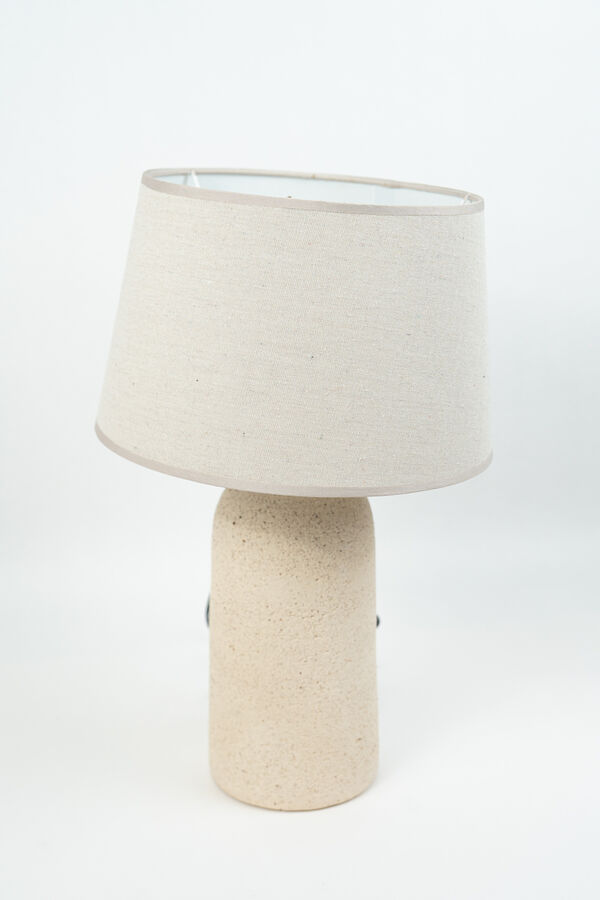 Lampara de Mesa Kyne COLOR UNICO image number null