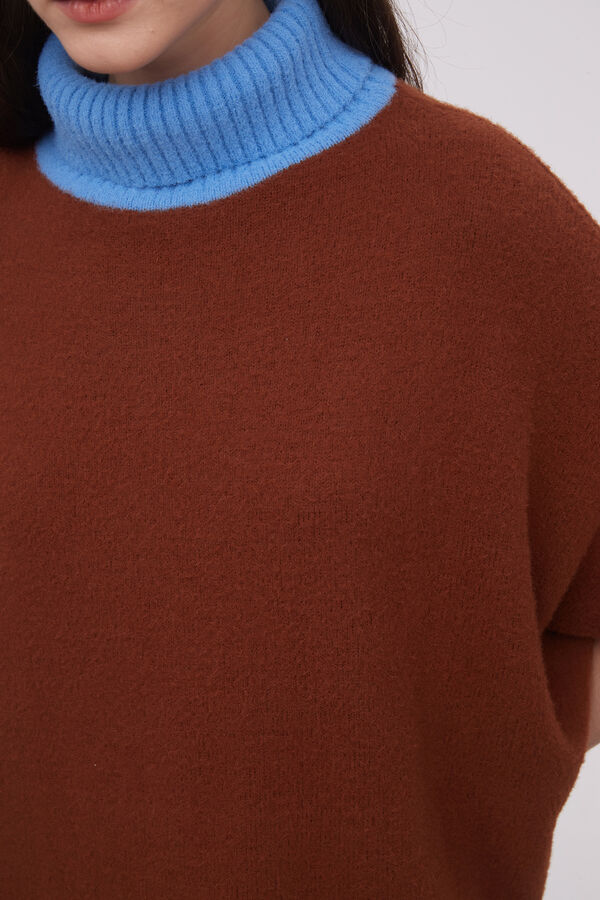 PONCHO AKIO GUSTO 1 image number null