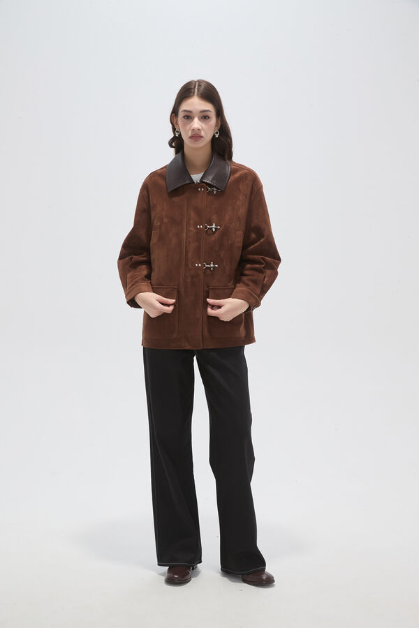 CHAQUETA GORVEN MARRON image number null