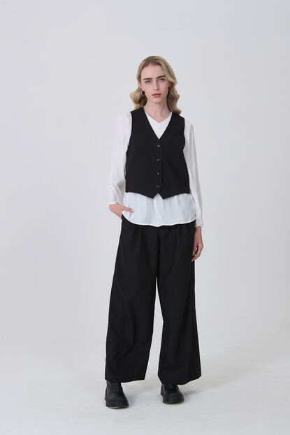 CHALECO JORIK NEGRO image number null