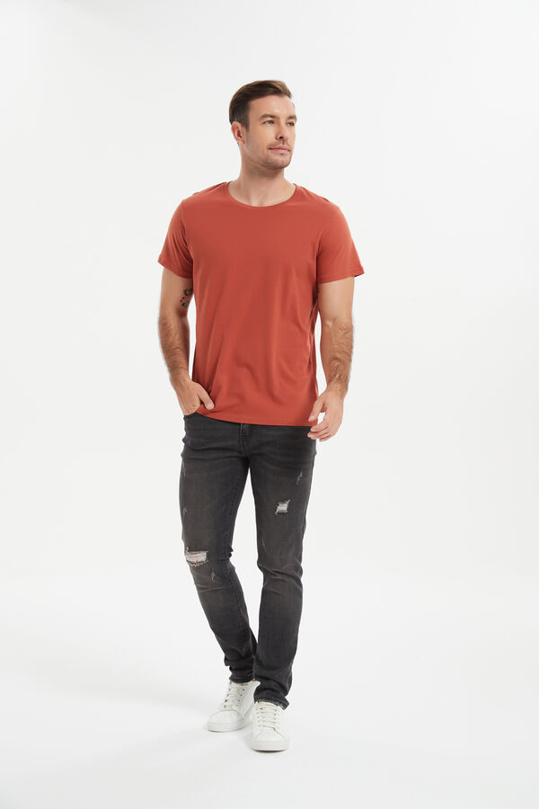 REMERA LAUTARO GUSTO 1 image number null