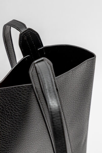 Bolso Lorna NEGRO image number null