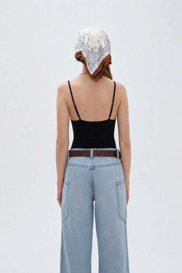 BODY UTEU 70809 NEGRO image number null