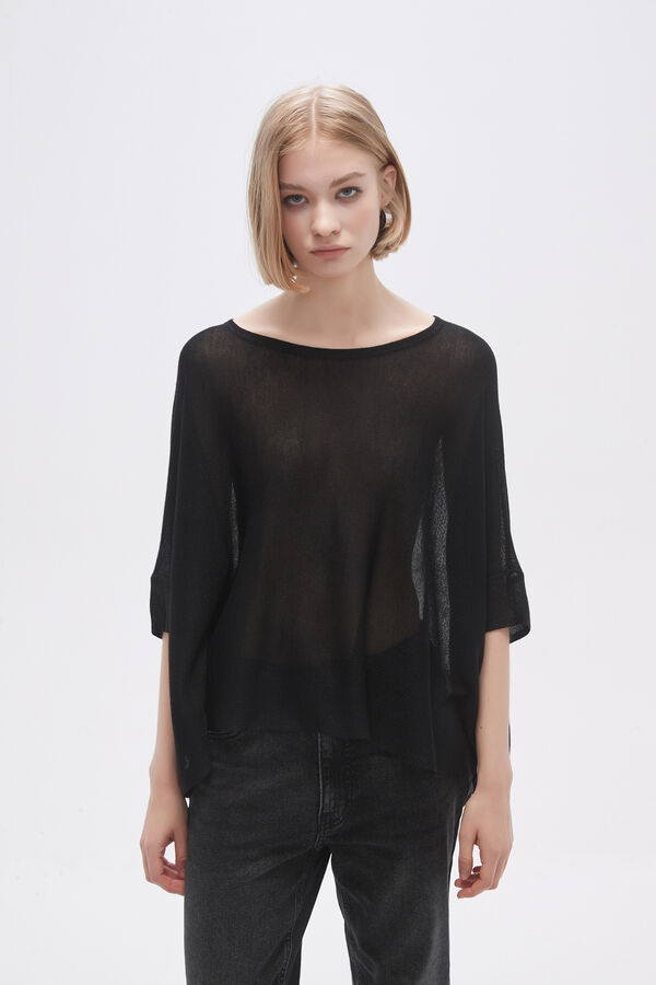 REMERA MAGNETUS NEGRO image number null