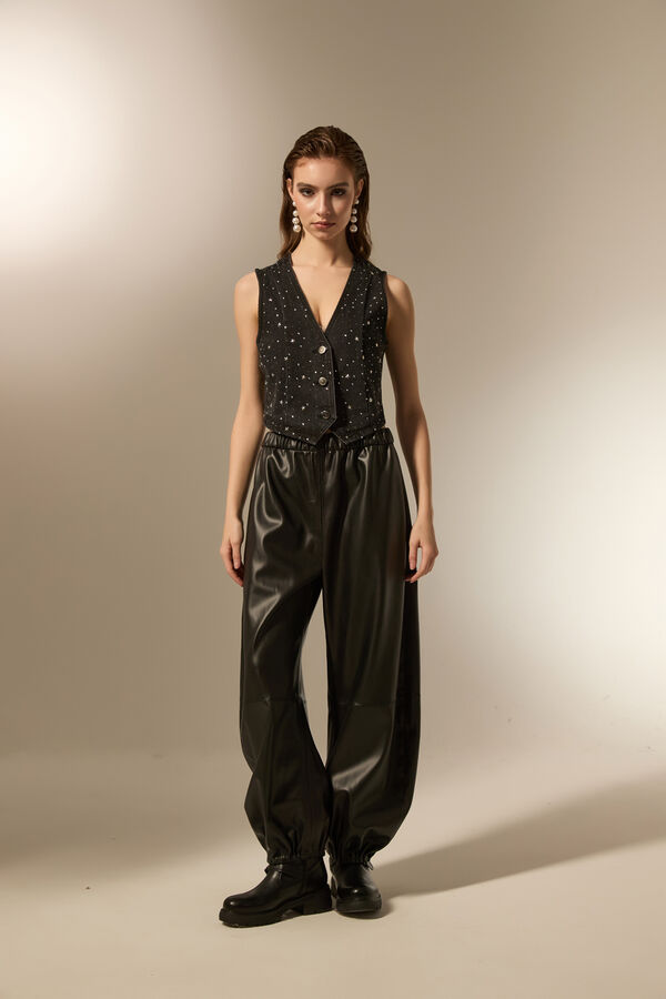 BABUCHA FYNROS NEGRO image number null