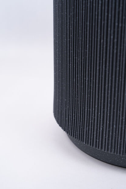 Maceta Loi COLOR UNICO image number null