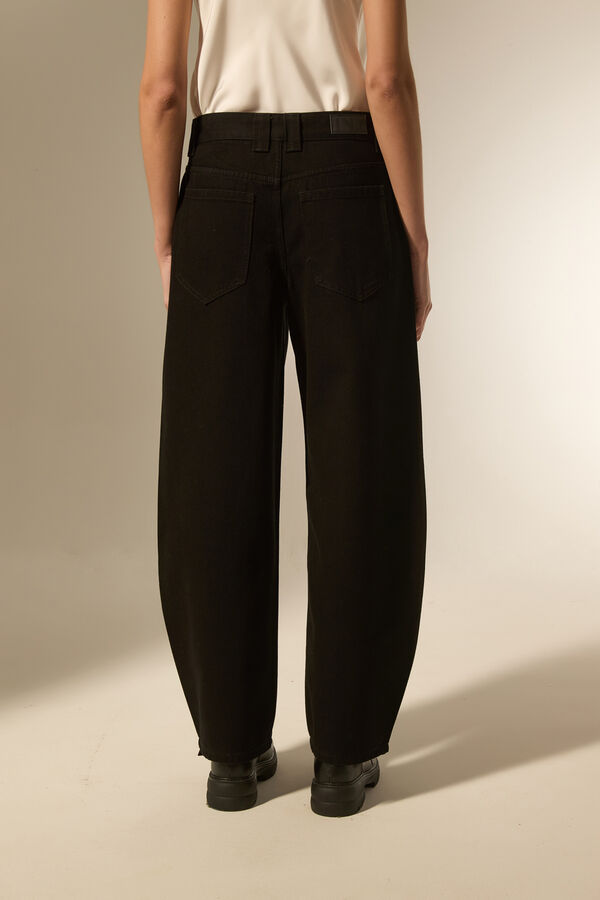 PANTALON FERON NEGRO image number null