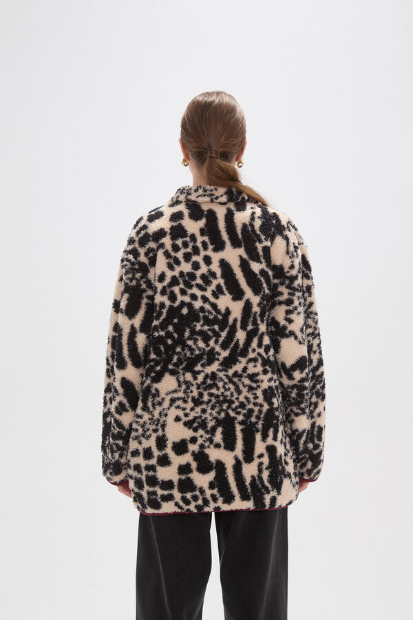 BUZO LIPA GUSTO 1 image number null