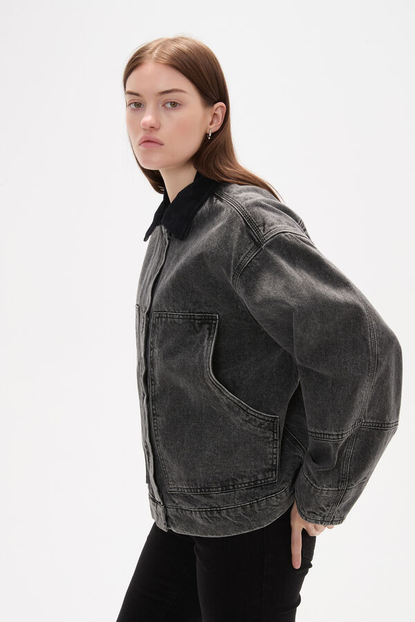 CAMPERA RALON GRIS OSCURO image number null