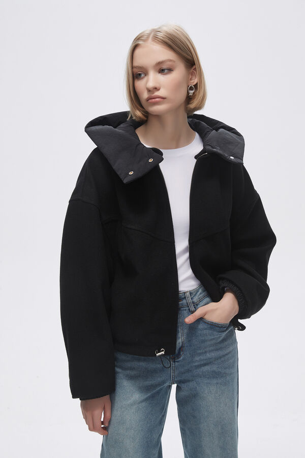 CAMPERA PLINTA NEGRO image number null
