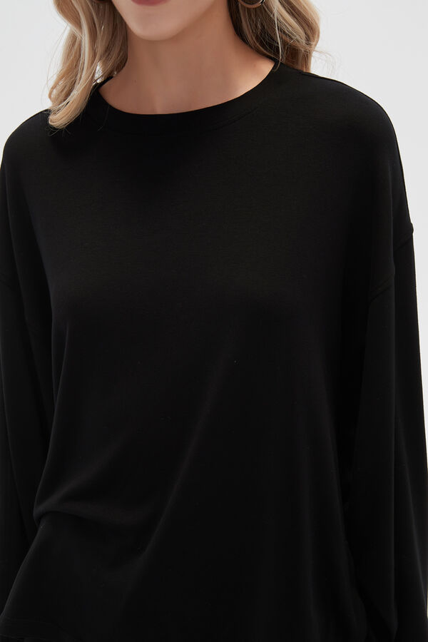 BUZO JABELIN NEGRO image number null