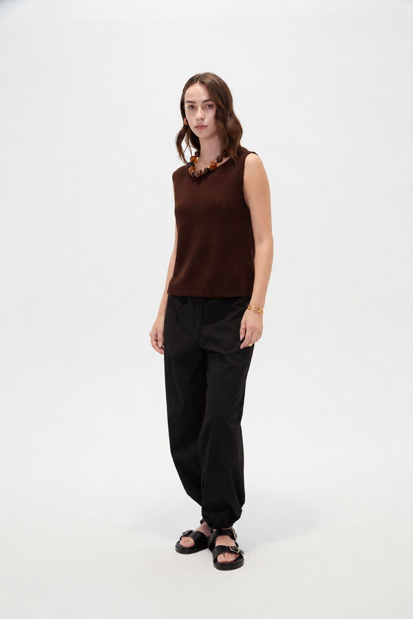 MUSCULOSA IKAT 70809 CHOCOLATE image number null