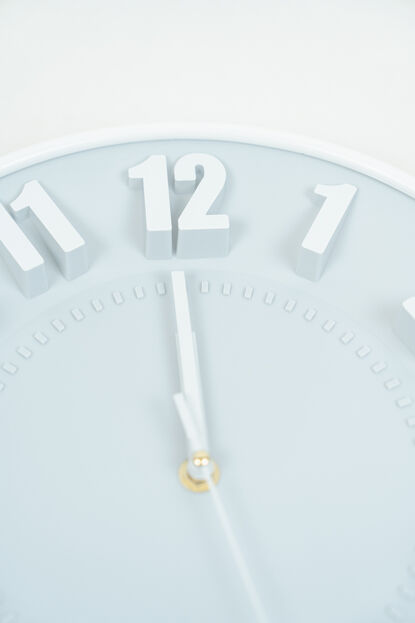 Reloj DAY GRIS image number null