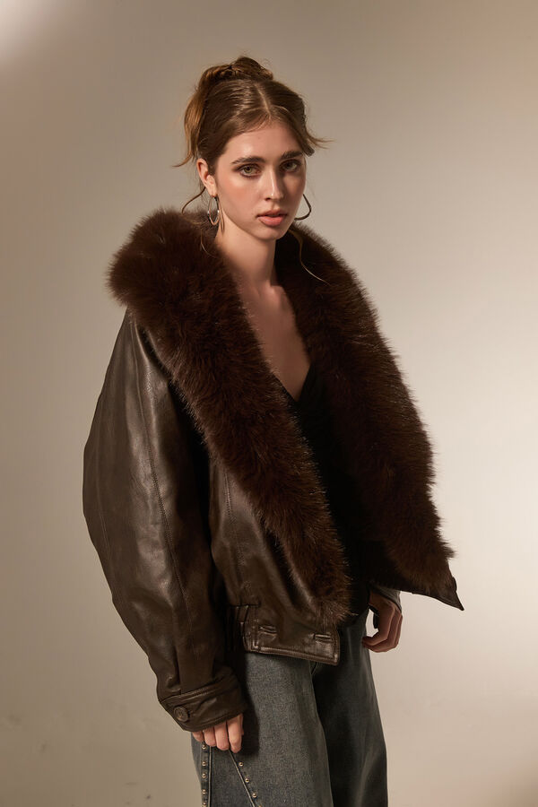 CAMPERA SHARP MARRON image number null
