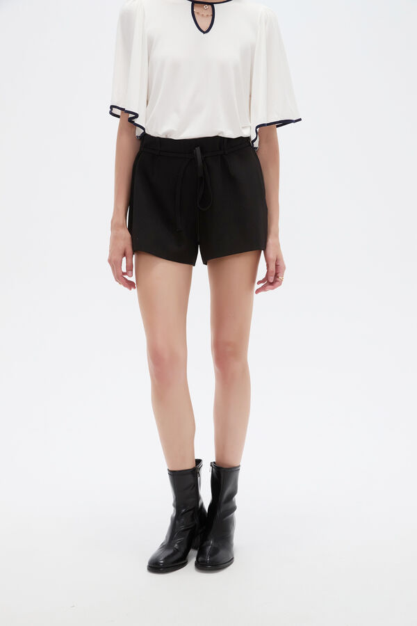 SHORT MILAE 70809 NEGRO image number null