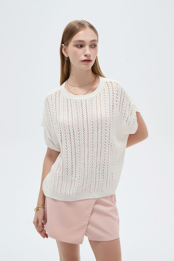 REMERA CORVIN 70607 MARFIL  / OFF WHITE image number null
