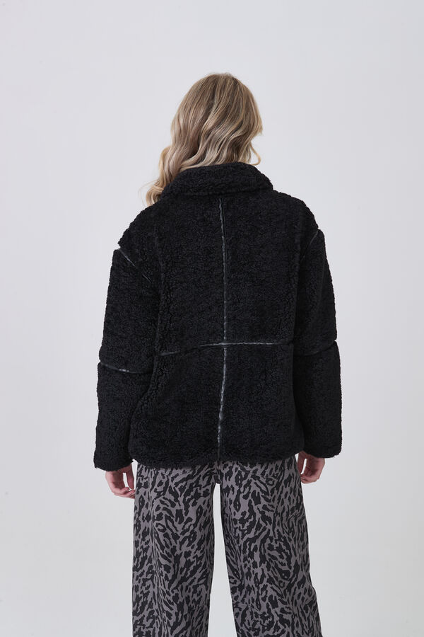 CAMPERA SARI NEGRO image number null