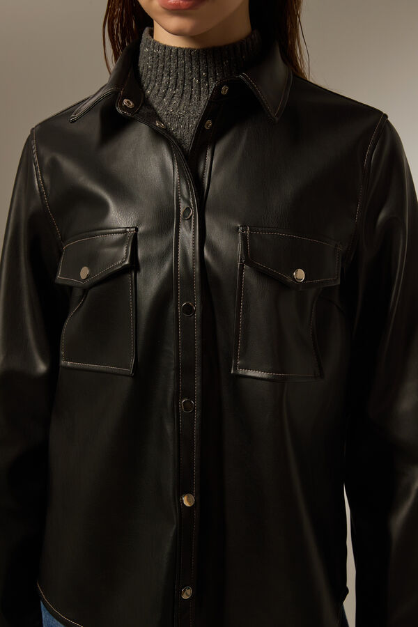 SOBRECAMISA WANTANABE NEGRO image number null