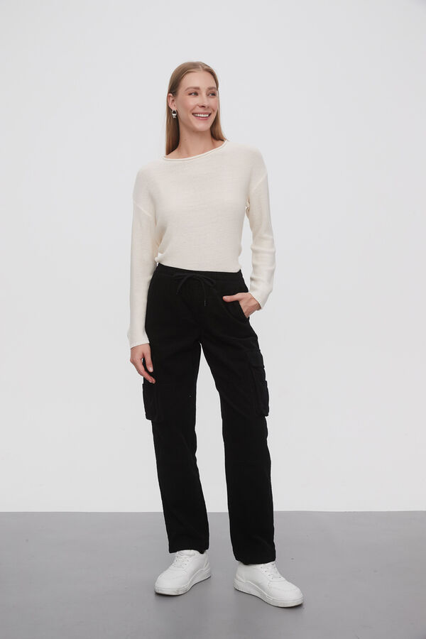 PANTALON GOAN NEGRO image number null