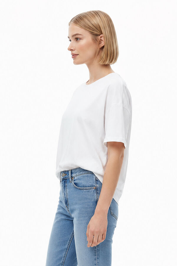 REMERA CERVY 70607 BLANCO image number null