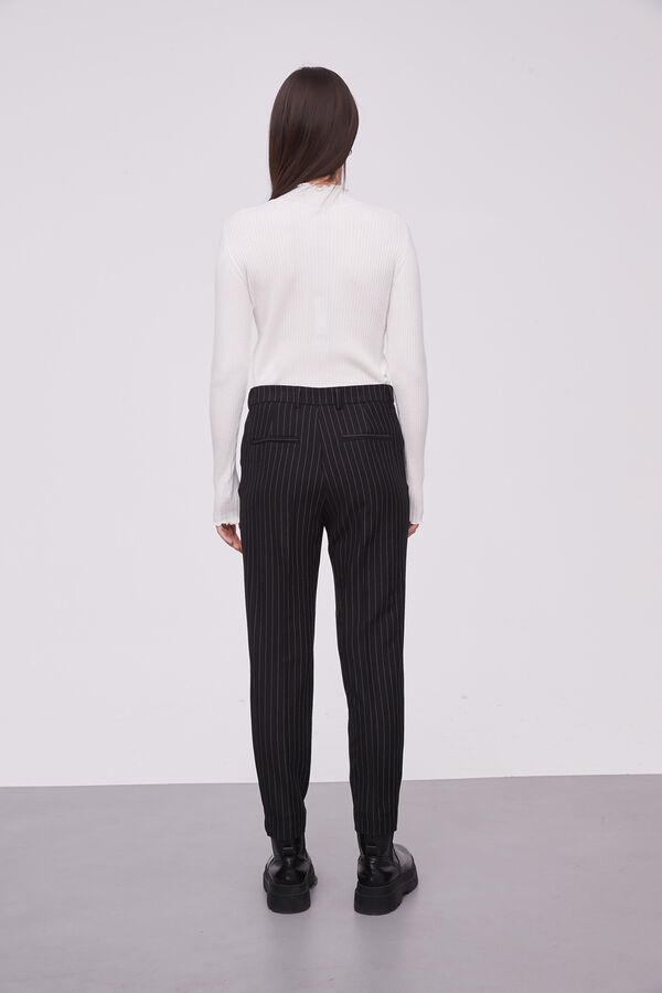 PANTALON MAGER NEGRO image number null