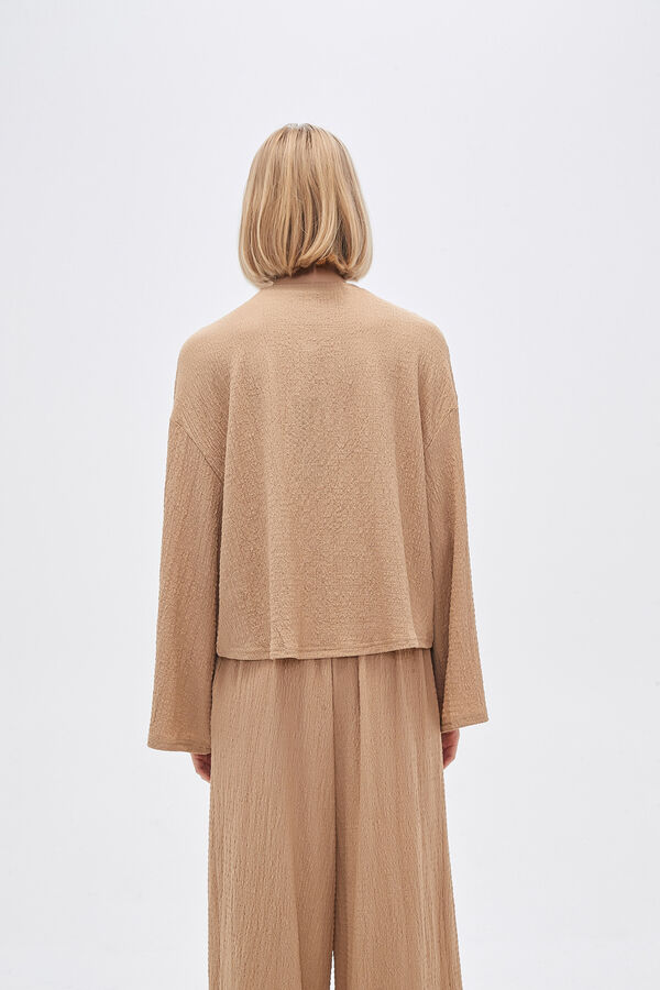 TOPS RELE BEIGE OSCURO