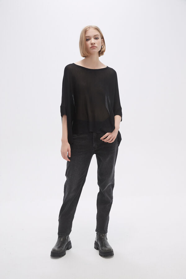 REMERA MAGNETUS NEGRO image number null