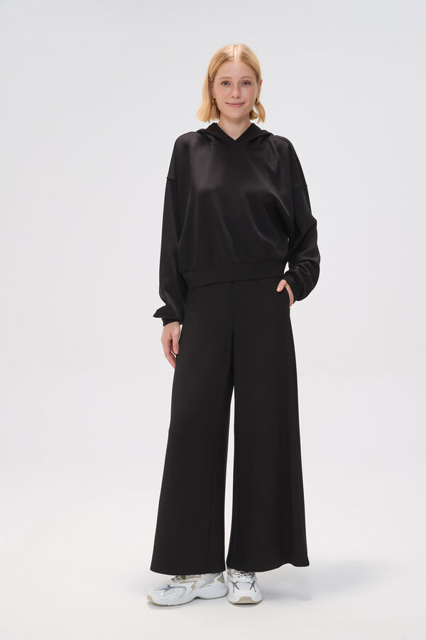 PANTALON HOLM NEGRO image number null