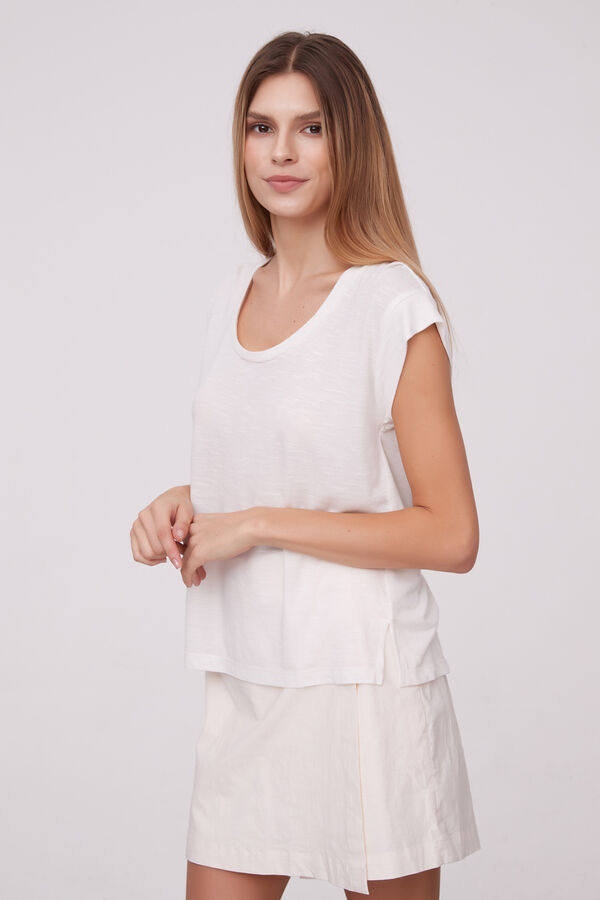 REMERA AILANA MARFIL / OFF WHITE