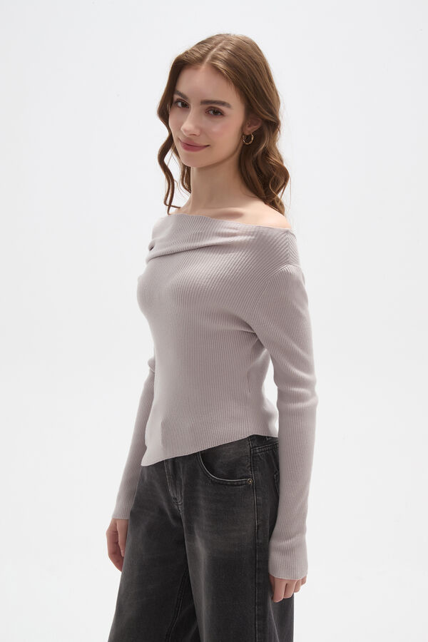 SWEATER TRAVIS CEMENTO image number null