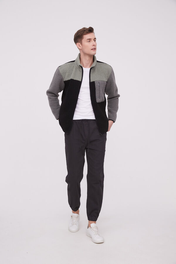 CAMPERA GYAN GUSTO 1 image number null