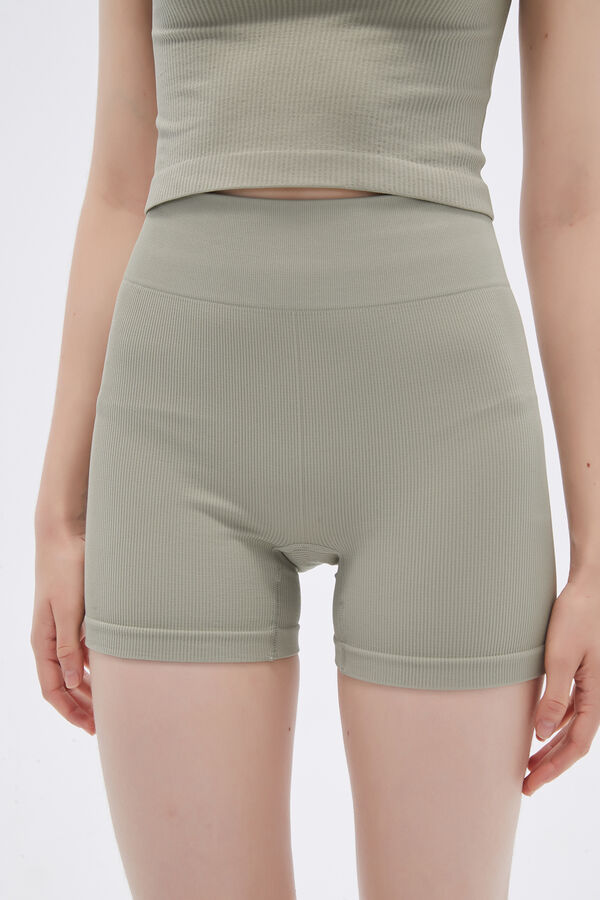 SHORT LIAS VERDE GRISACEO
