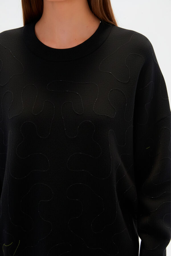 SWEATER DRACE NEGRO image number null